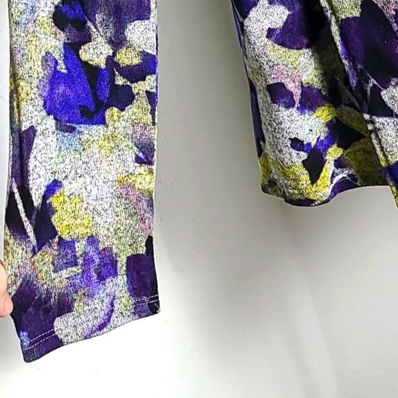 Simply Vera Asyemetrical Top, Cowl Neck,Floral,Gray, Purple & Yellow, Size Large - Picture 5 of 9